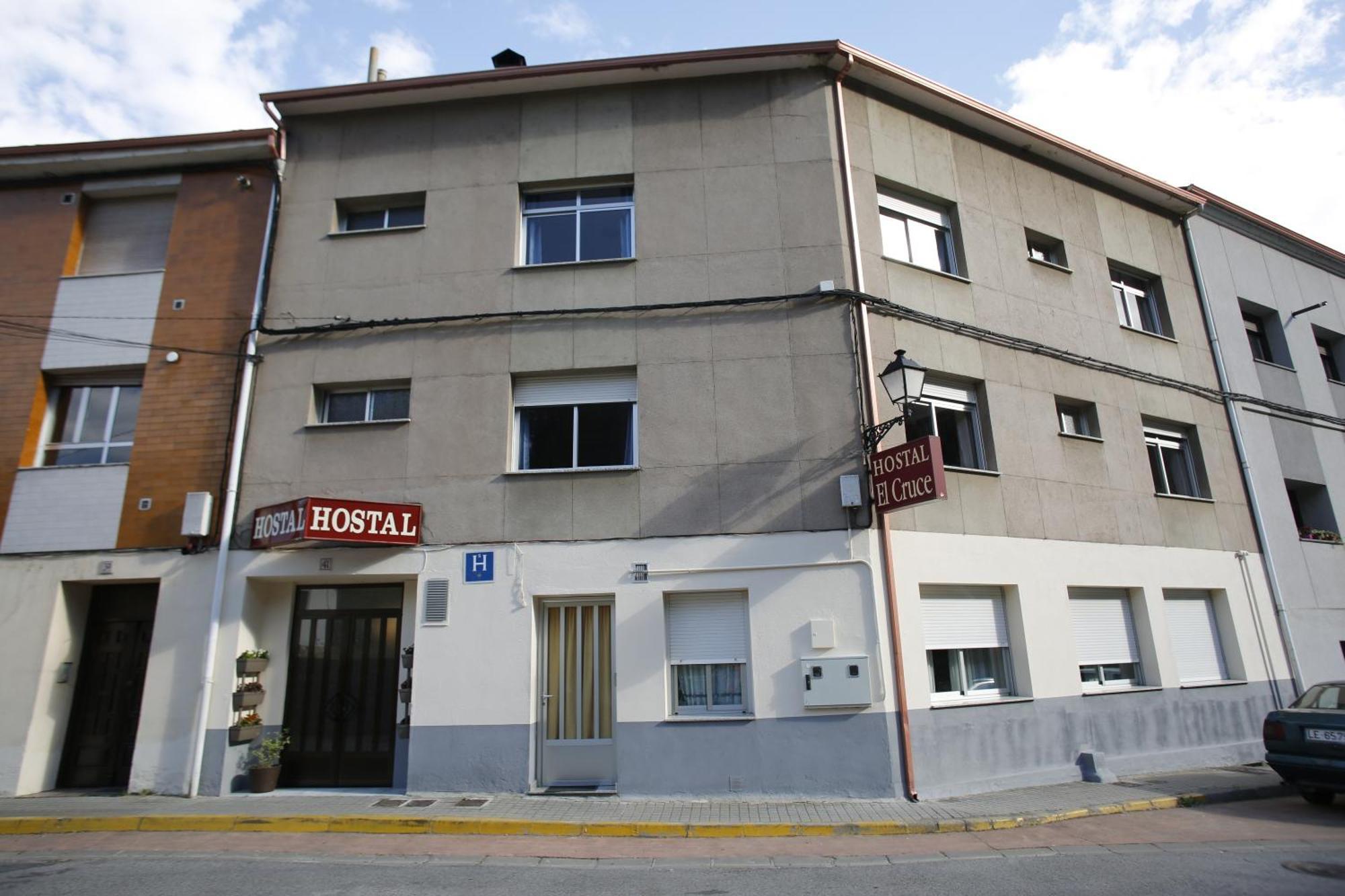 Hostal Cruce Villafranca Del Bierzo Exterior foto